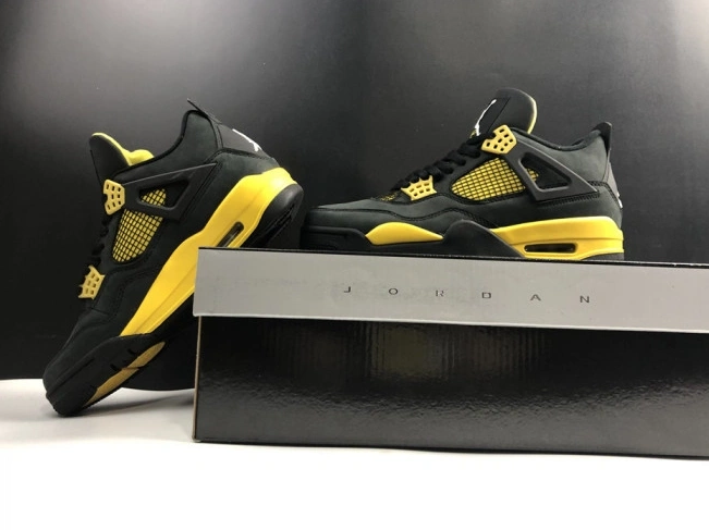 308497-008 Air Jordan 4 Retro Thunder 0525